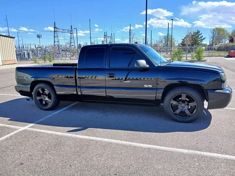 2004 Chevrolet Silverado 1500 SS