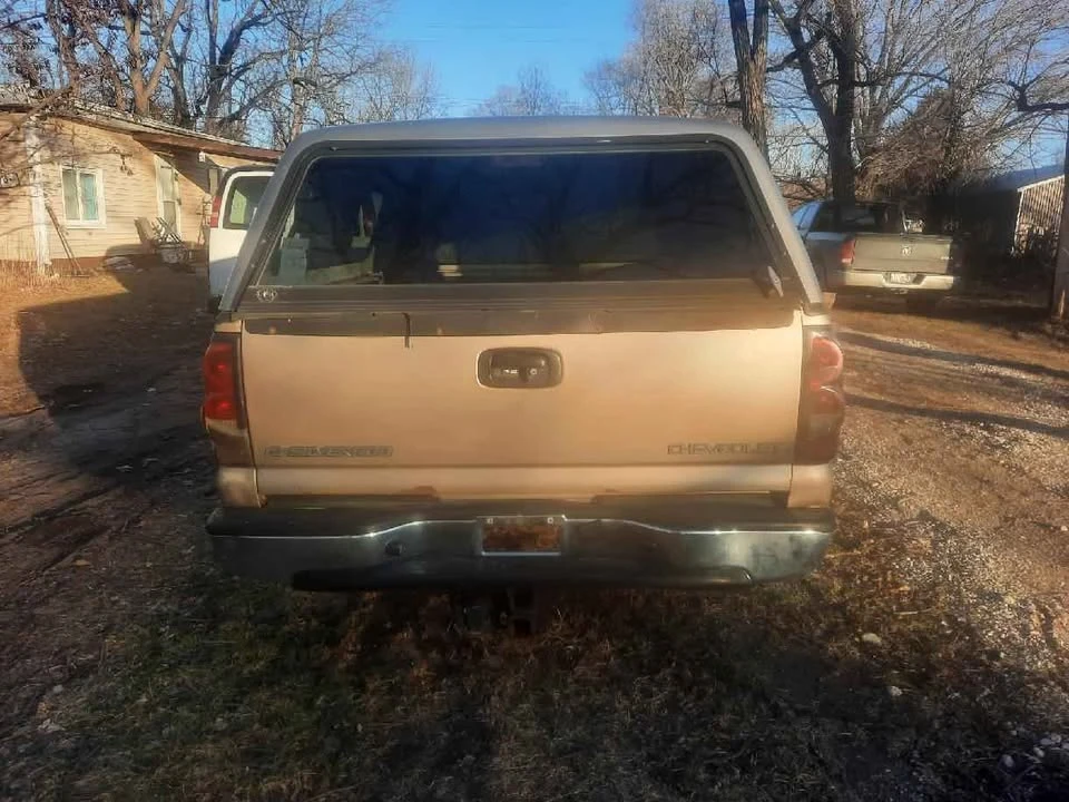2004 Chevrolet Silverado 1st Gen - Image 2 of 4