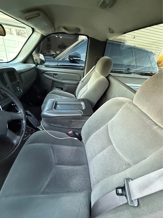 2004 Chevrolet Silverado 1st Gen - Image 9 of 9