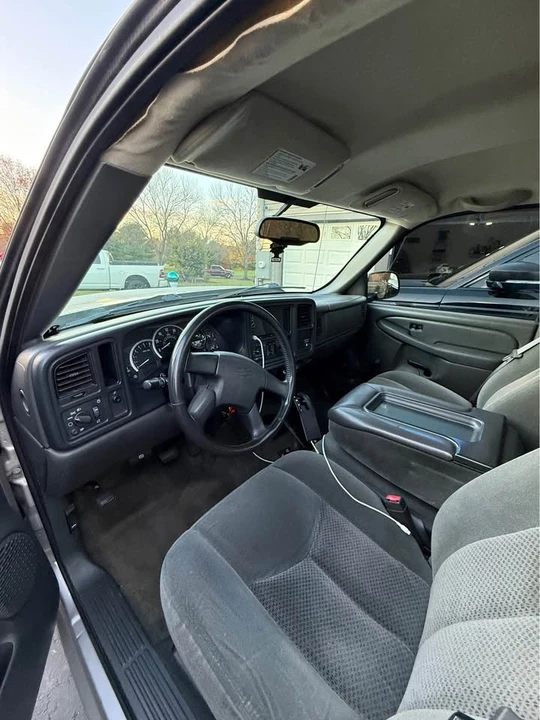 2004 Chevrolet Silverado 1st Gen - Image 6 of 9