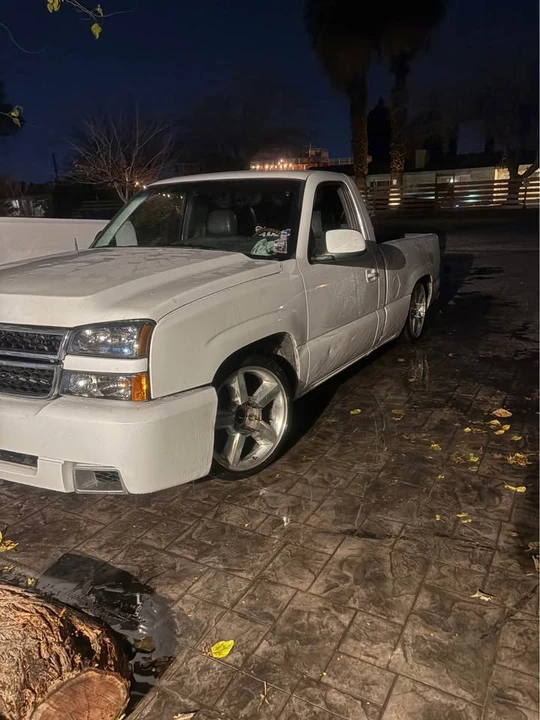 2004 Chevrolet Silverado 1st Gen - Image 4 of 5