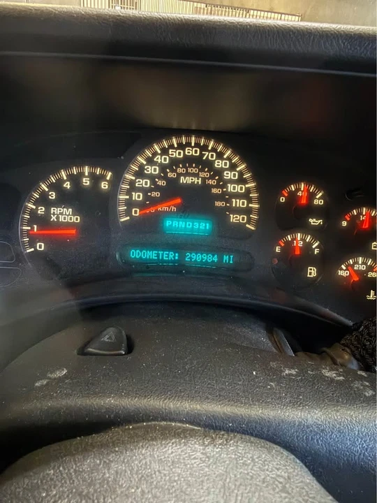 2004 Chevrolet Silverado 1st Gen - Image 8 of 19
