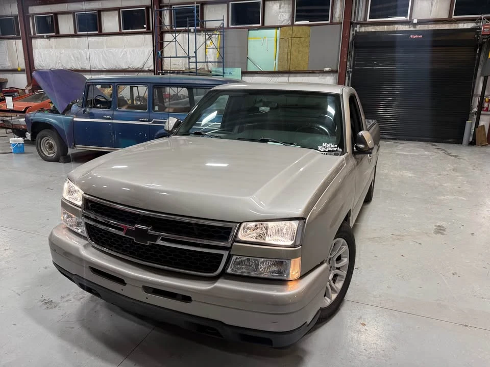 2004 Chevrolet Silverado 1st Gen - Image 4 of 18