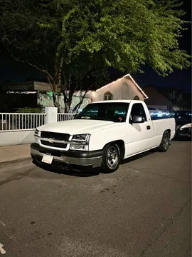 2004 Chevrolet 1500 Regular Cab Short Bed