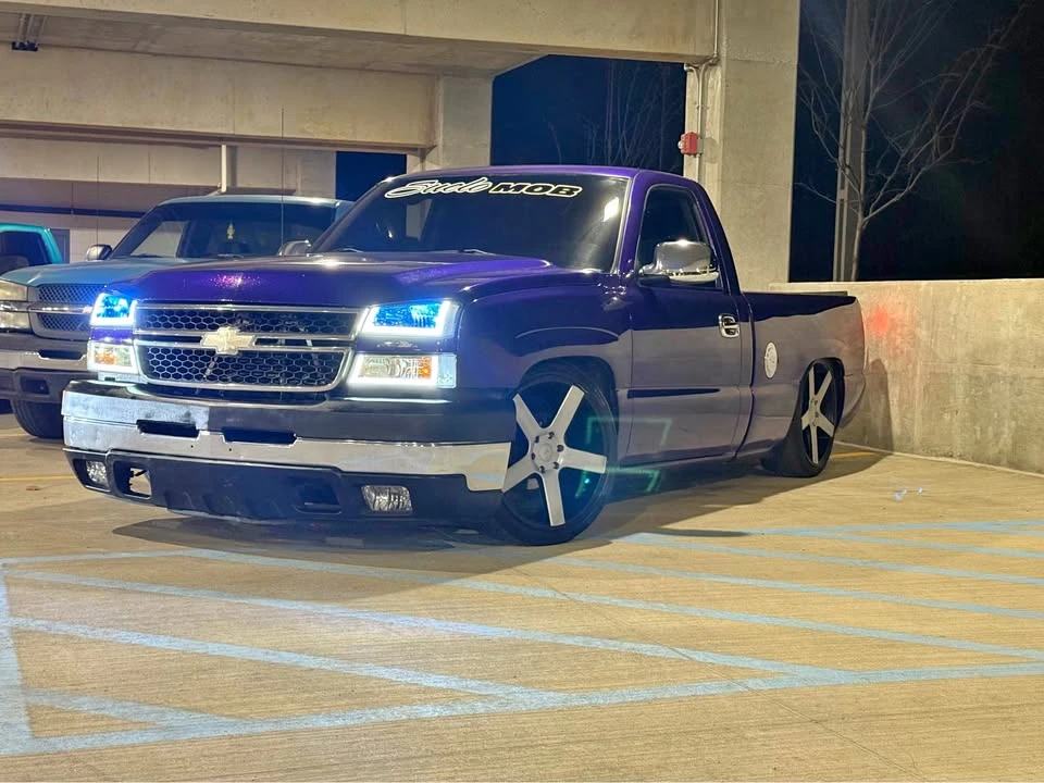 2004 Chevrolet Silverado 1st Gen - Image 2 of 5