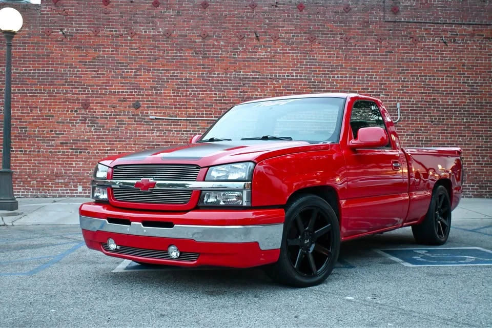 2004 Chevrolet Silverado 1st Gen - Image 2 of 17
