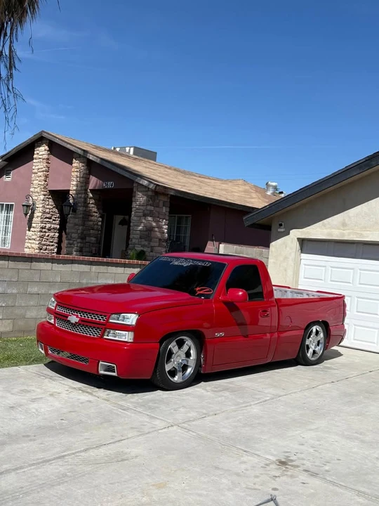 2004 Chevrolet Silverado 1st Gen - Image 2 of 10