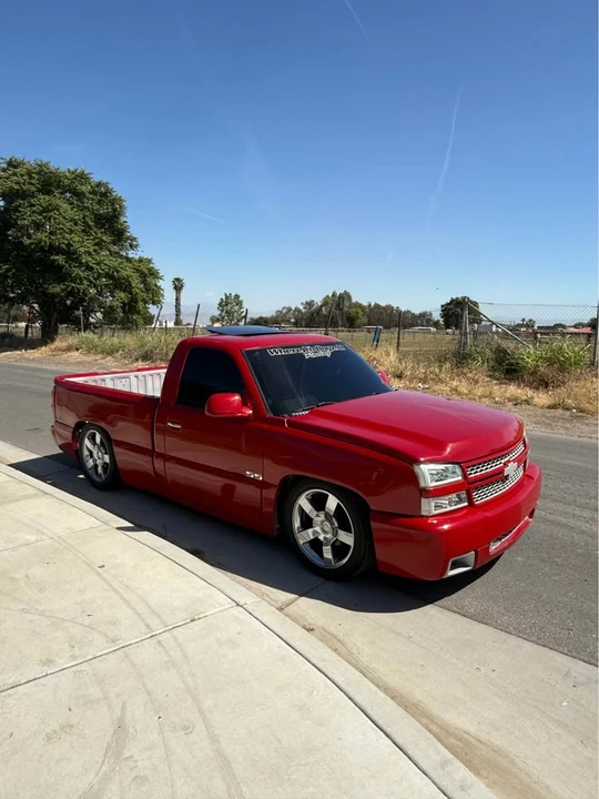 2004 Chevrolet Silverado 1st Gen - Image 3 of 10