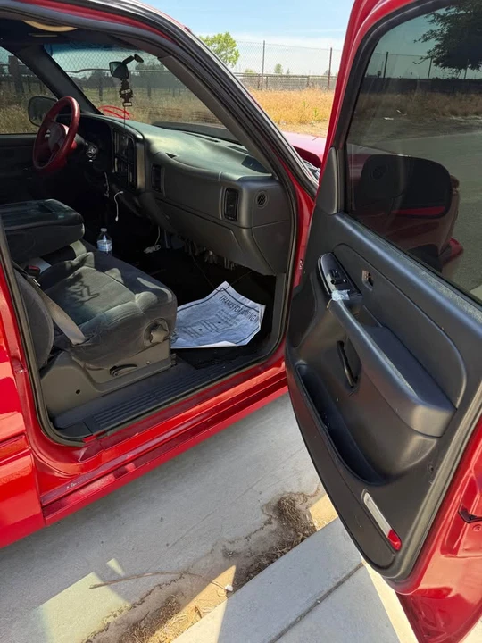 2004 Chevrolet Silverado 1st Gen - Image 8 of 10