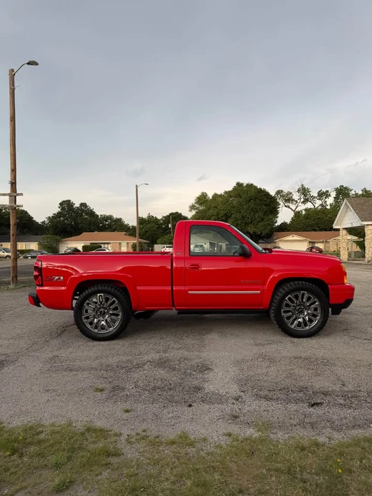 2004 Chevrolet Silverado 1st Gen - Image 3 of 9