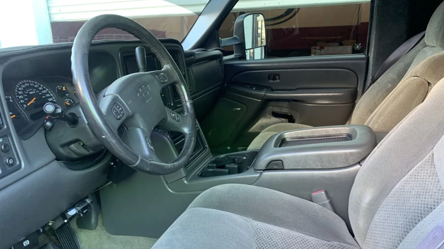 2004 Chevrolet Silverado 1st Gen - Image 4 of 13