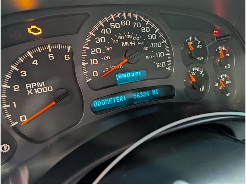 2004 Chevrolet Avalanche - Image 10 of 13