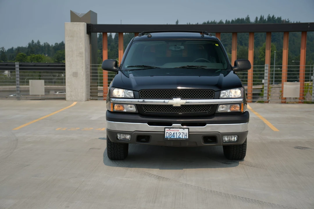 2004 Chevrolet Avalanche - Image 4 of 31