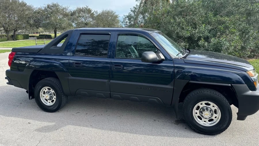 2004 Chevrolet Avalanche - Image 7 of 22