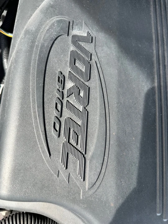 2004 Chevrolet Avalanche - Image 21 of 22