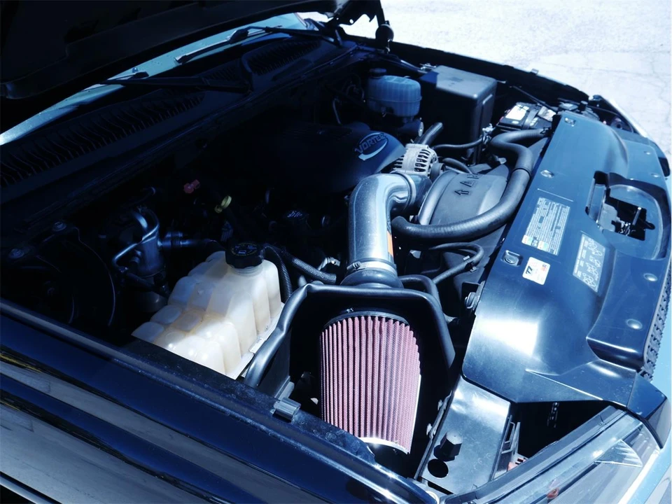 2004 Chevrolet Avalanche - Image 23 of 31