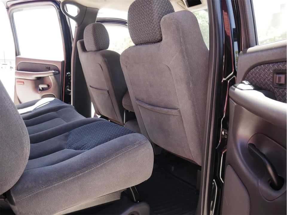 2004 Chevrolet Avalanche - Image 29 of 31
