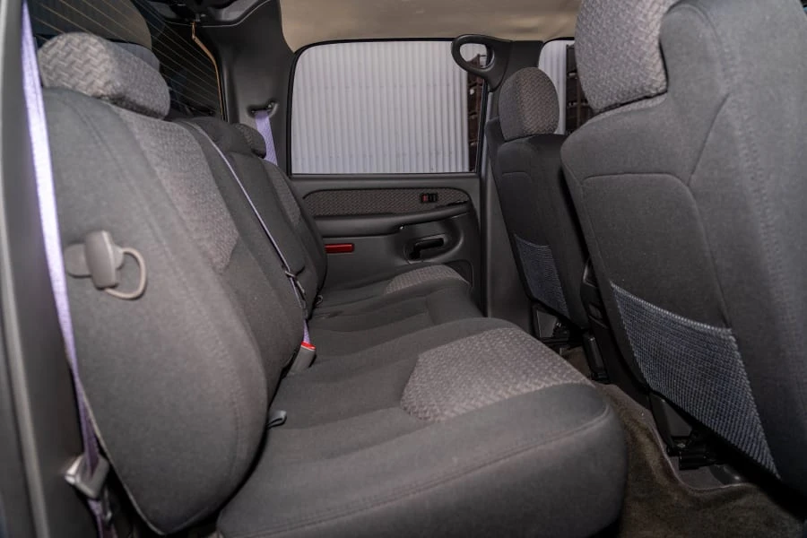 2004 Chevrolet Avalanche - Image 21 of 30
