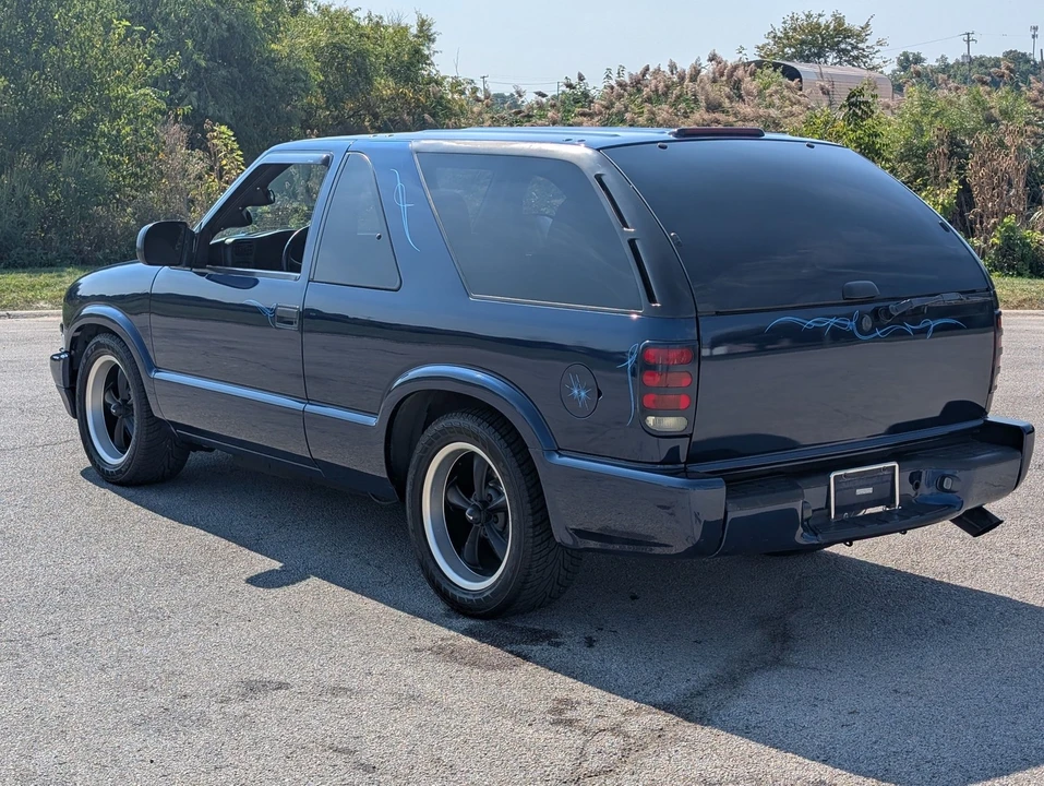 2004 Chevrolet S-10 Blazer 2nd Gen - Image 16 of 21