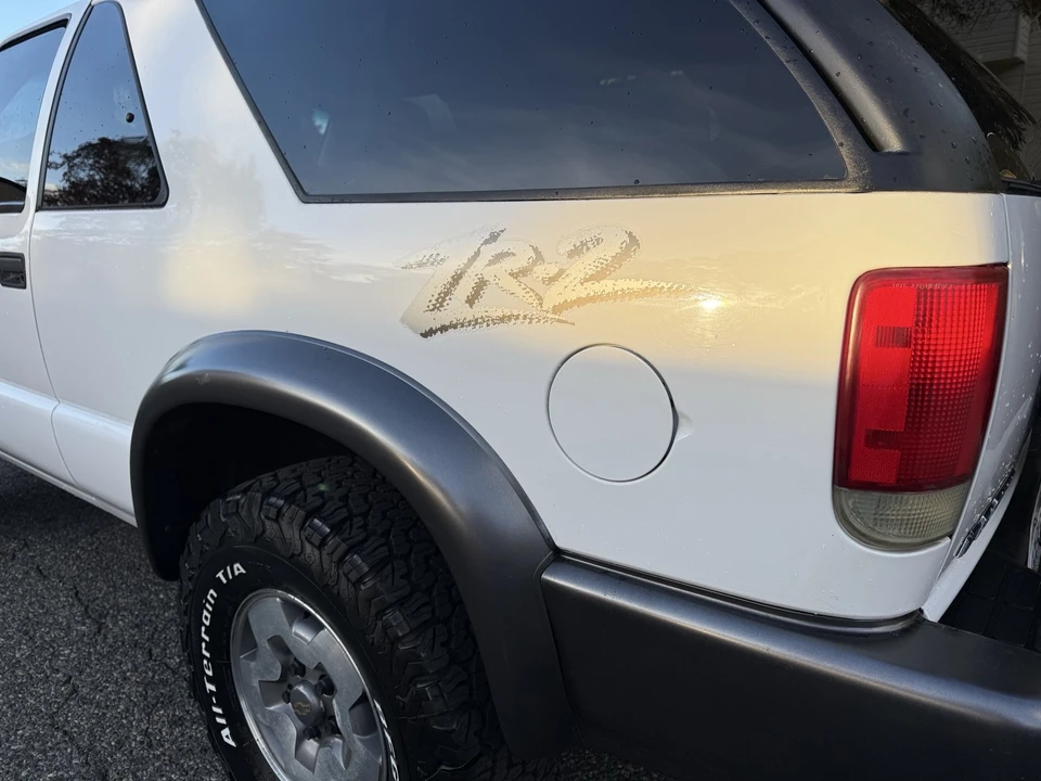 2004 Chevrolet S-10 Blazer 2nd Gen - Image 8 of 21