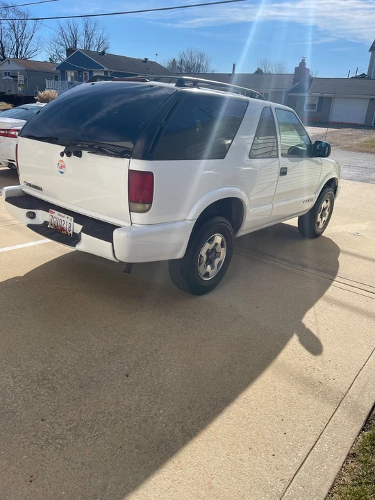 2004 Chevrolet S-10 Blazer 2nd Gen - Image 18 of 21