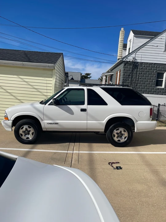 2004 Chevrolet S-10 Blazer 2nd Gen - Image 13 of 21