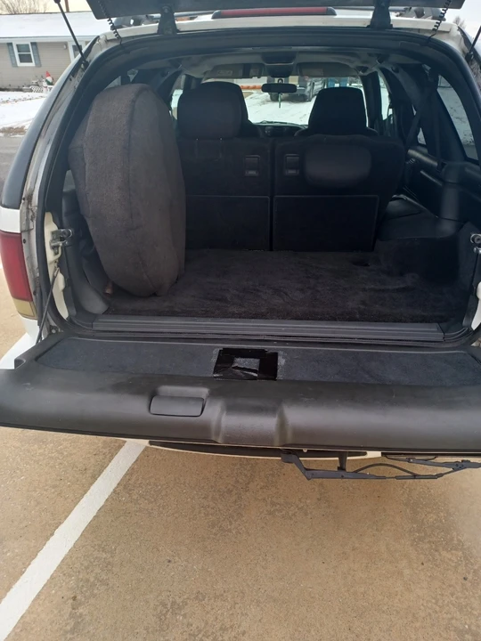 2004 Chevrolet S-10 Blazer 2nd Gen - Image 7 of 21
