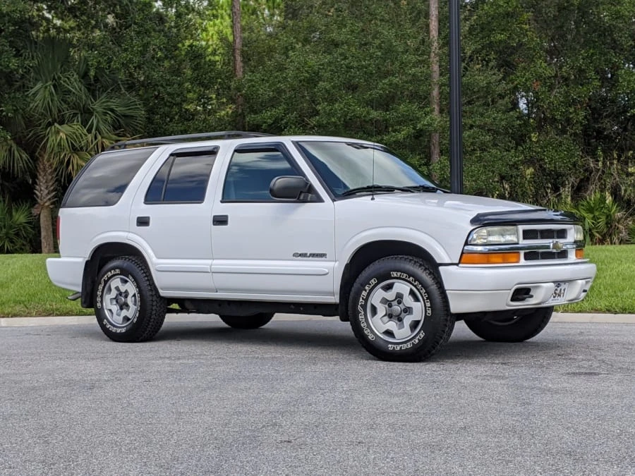 2004 Chevrolet S-10 Blazer 2nd Gen - Image 5 of 14