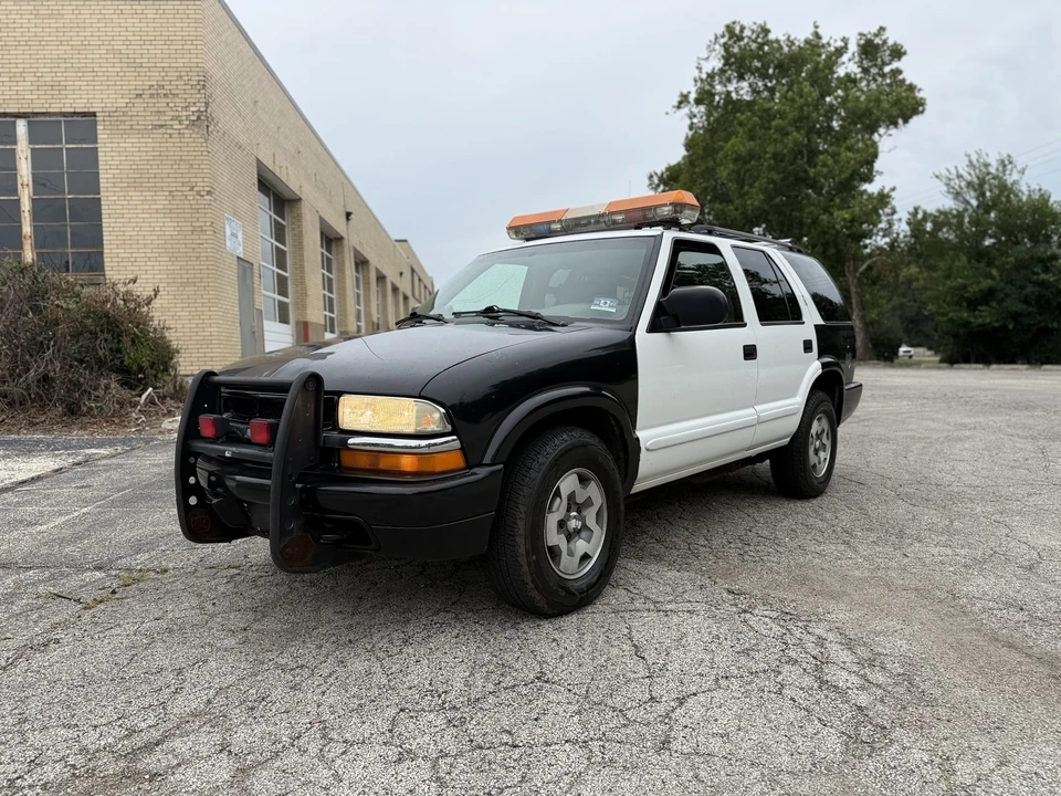 2004 Chevrolet S-10 Blazer 2nd Gen - Image 28 of 31
