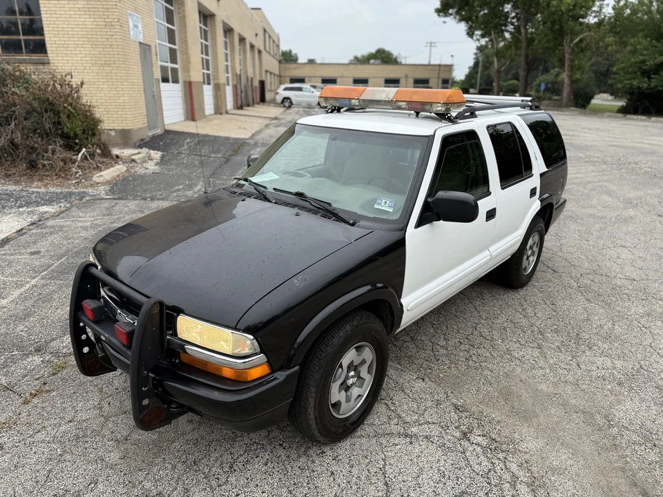 2004 Chevrolet S-10 Blazer 2nd Gen - Image 30 of 31