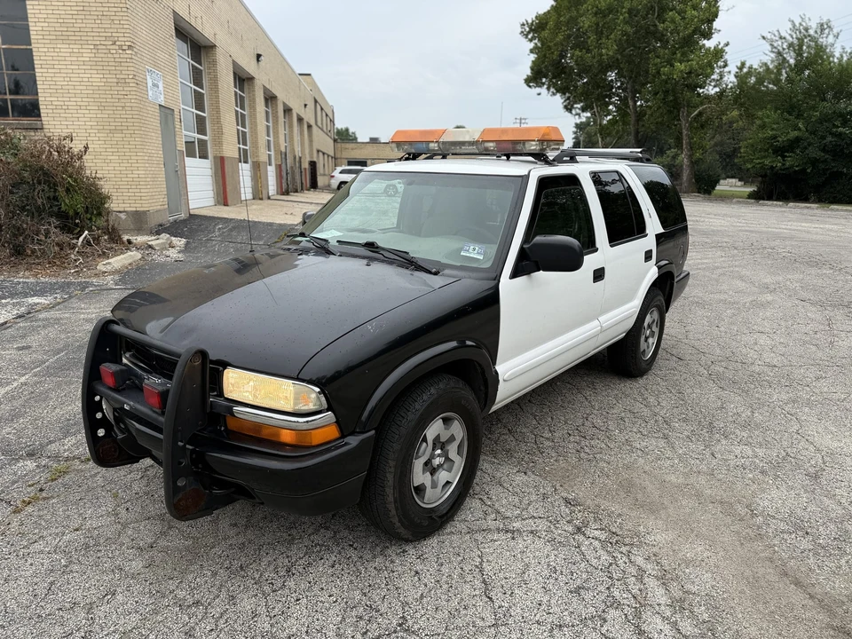 2004 Chevrolet S-10 Blazer 2nd Gen - Image 31 of 31