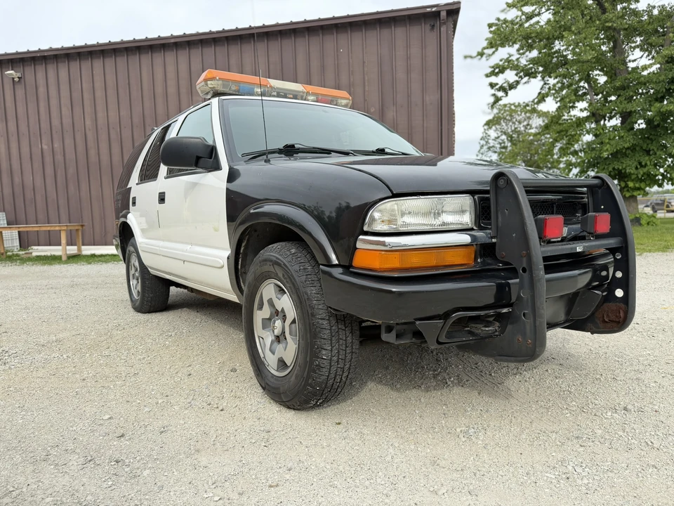 2004 Chevrolet S-10 Blazer 2nd Gen - Image 13 of 31