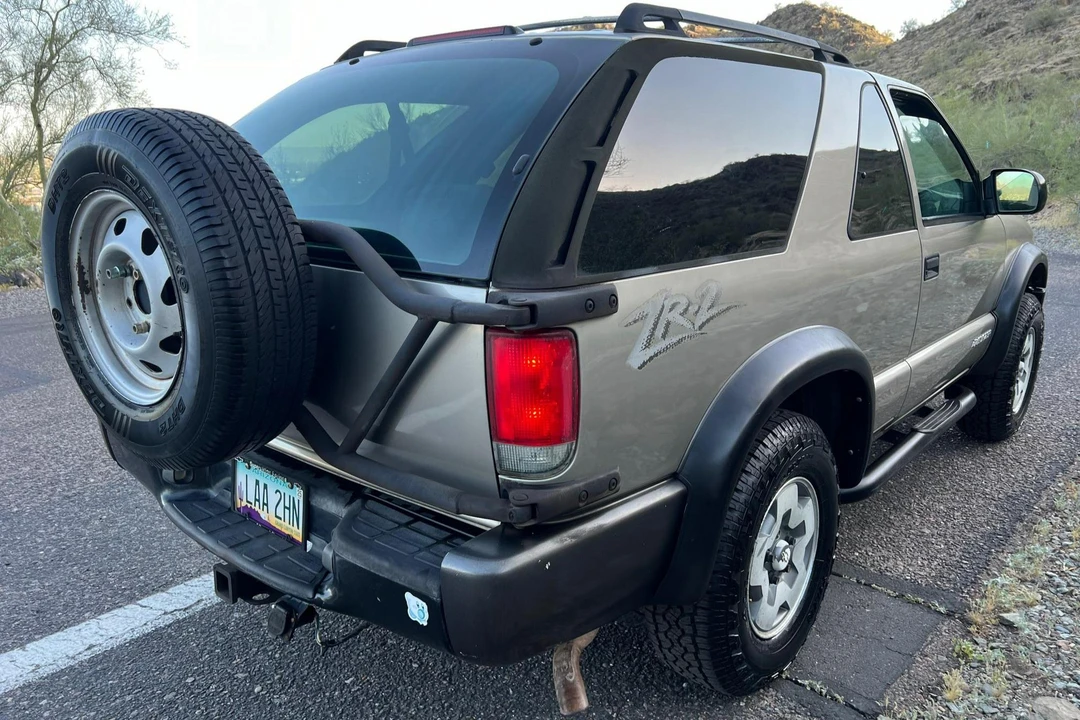 2004 Chevrolet S-10 Blazer 2nd Gen - Image 14 of 31