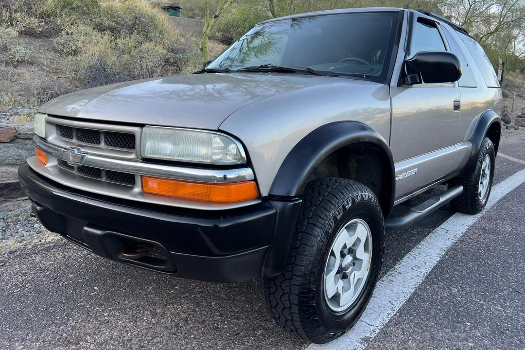 2004 Chevrolet S-10 Blazer 2nd Gen - Image 10 of 31