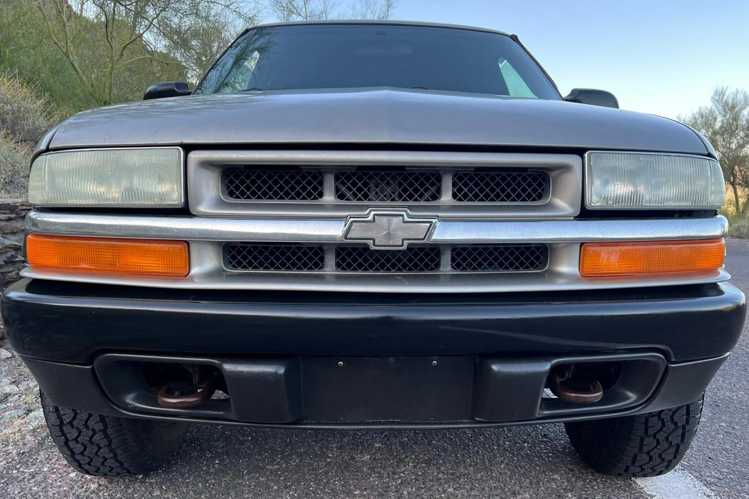 2004 Chevrolet S-10 Blazer 2nd Gen - Image 6 of 31