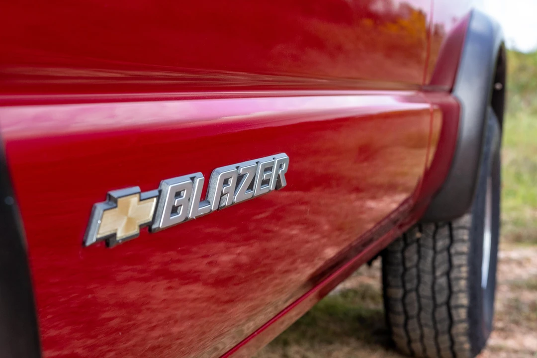 2004 Chevrolet S-10 Blazer 2nd Gen - Image 20 of 29