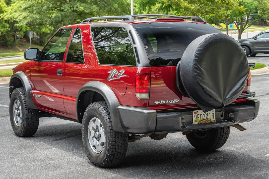 2004 Chevrolet S-10 Blazer 2nd Gen - Image 4 of 31