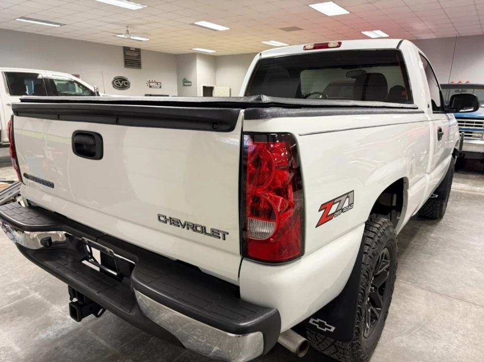 2004 Chevrolet Silverado 1st Gen - Image 6 of 19