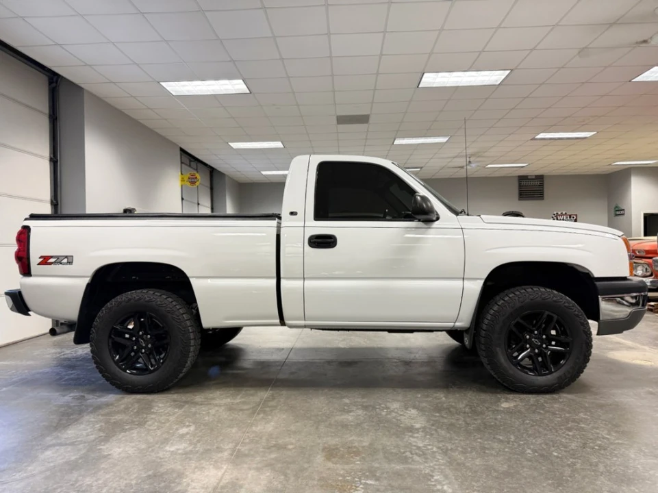 2004 Chevrolet Silverado 1st Gen - Image 5 of 19