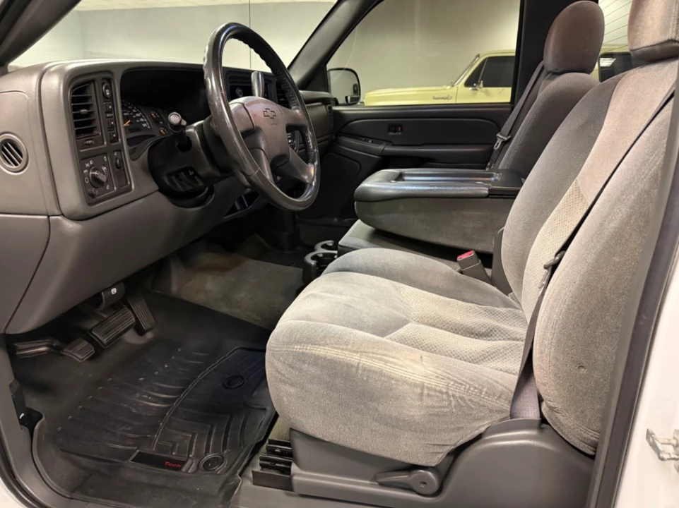 2004 Chevrolet Silverado 1st Gen - Image 7 of 19