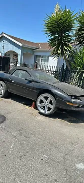 2004 Chevrolet Camaro Convertible 2D