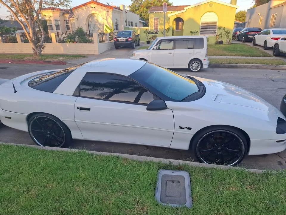 2004 Chevrolet Camaro - Image 3 of 9