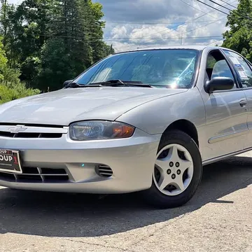 2004 Chevrolet Cavalier Base