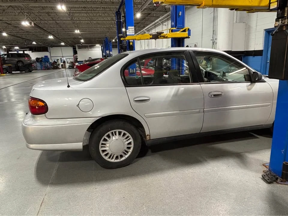 2004 Chevrolet Malibu - Image 6 of 8