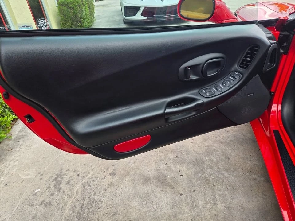 2004 Chevrolet Corvette C5 - Image 7 of 20
