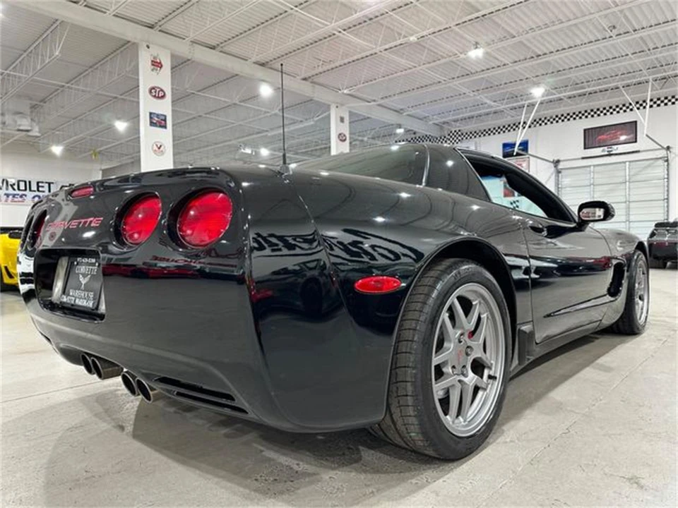 2004 Chevrolet Corvette C5 - Image 3 of 30