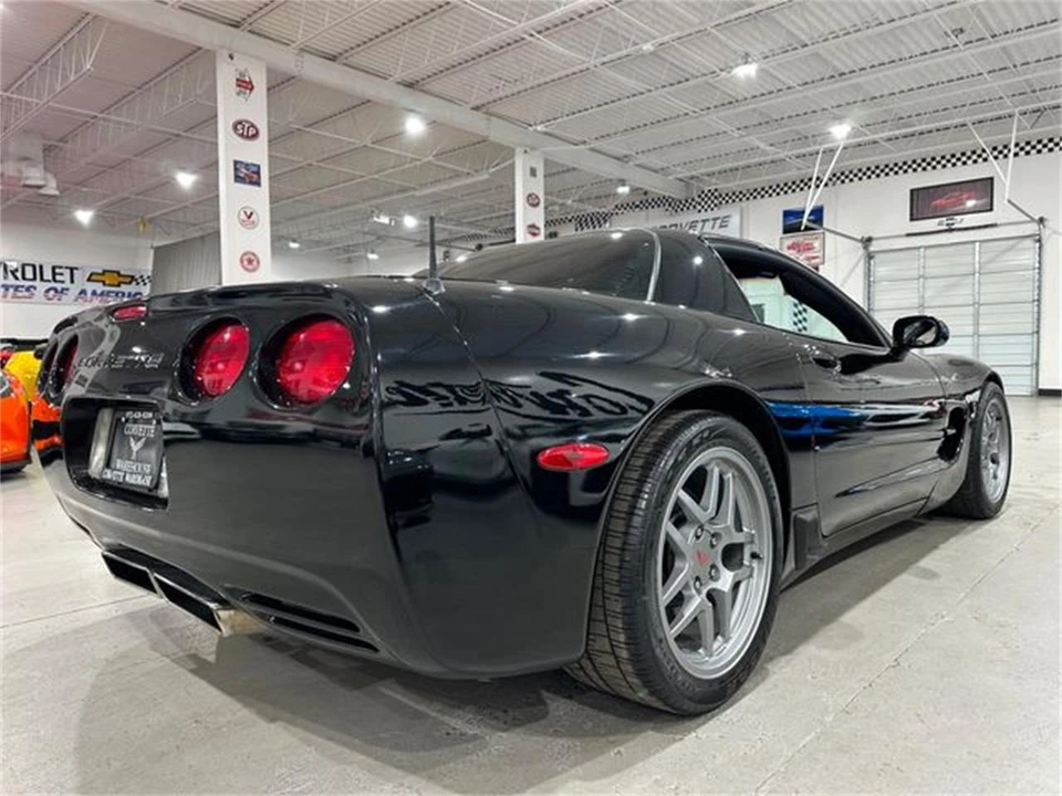 2004 Chevrolet Corvette C5 - Image 3 of 30