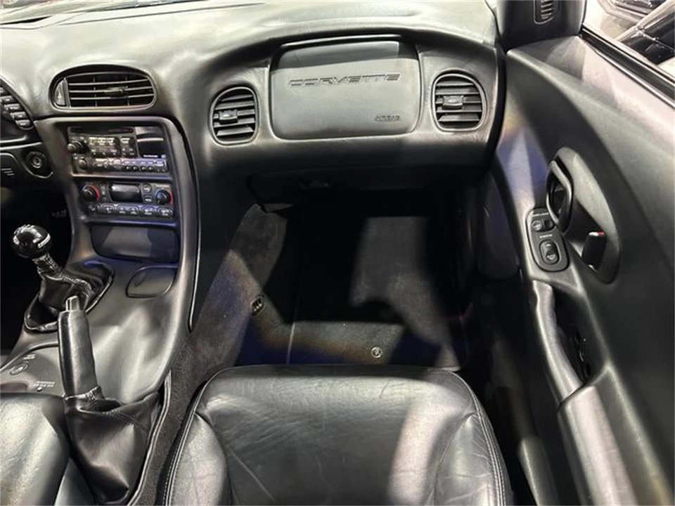 2004 Chevrolet Corvette C5 - Image 12 of 30