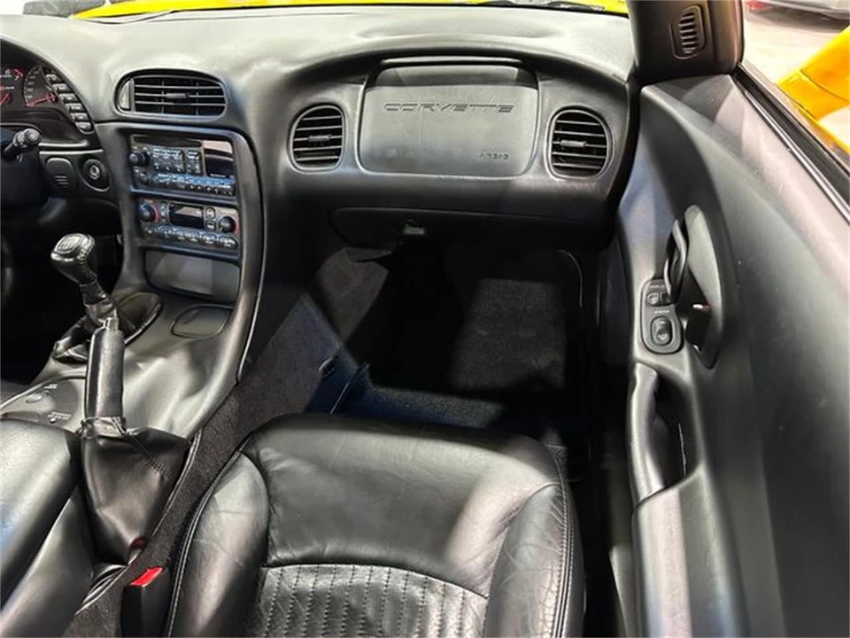 2004 Chevrolet Corvette C5 - Image 11 of 30