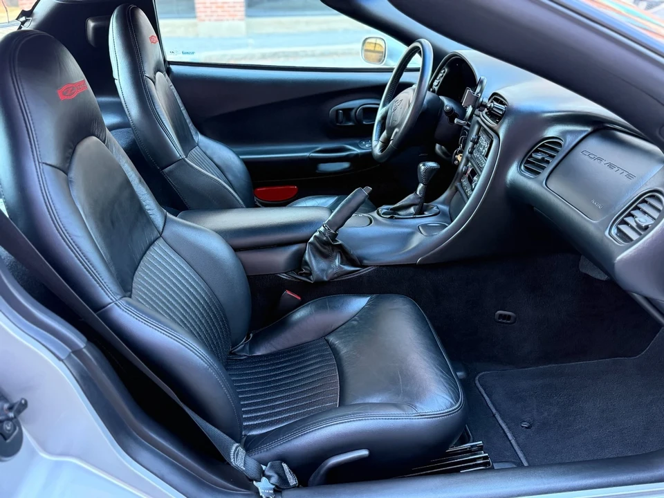 2004 Chevrolet Corvette C5 - Image 18 of 21